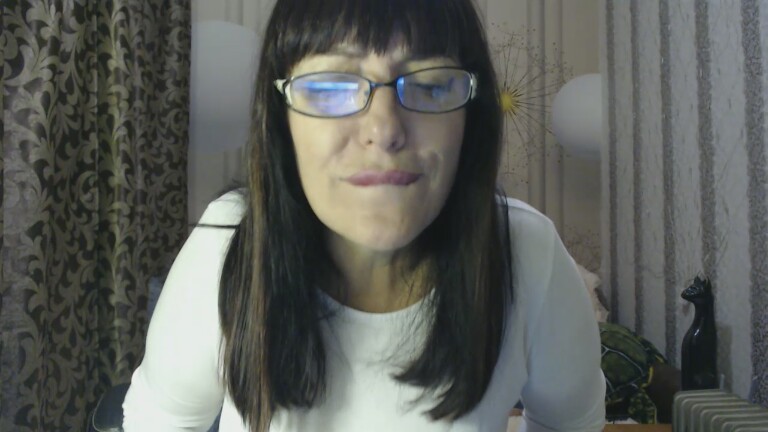 LeilaNight's Streamate show and profile