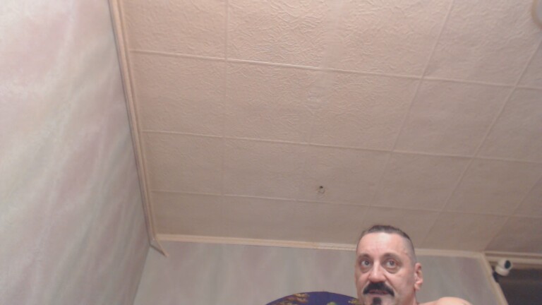 NastyKinkyCpl's Streamate show and profile