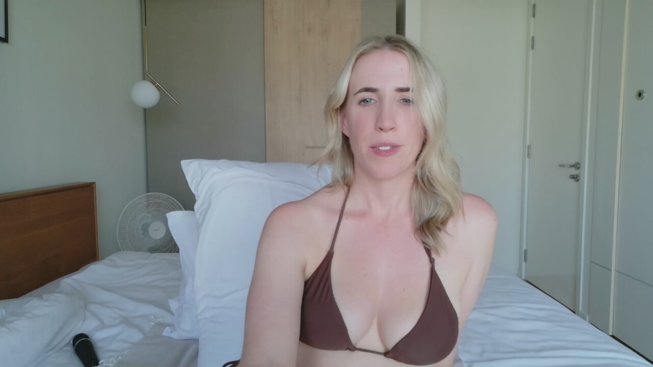 MollyLoveNZ