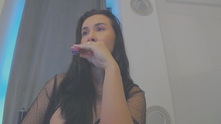 SelenaDivax's Streamate show and profile