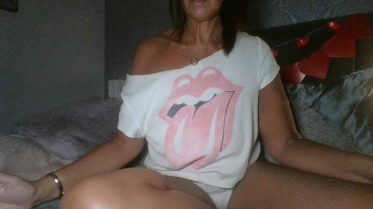 Bronze_goddess's Streamate show and profile